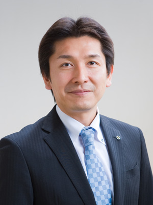 中山 彰人